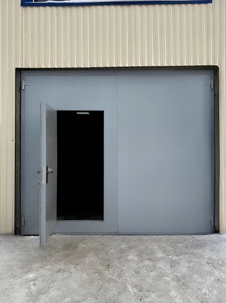 Серые ворота